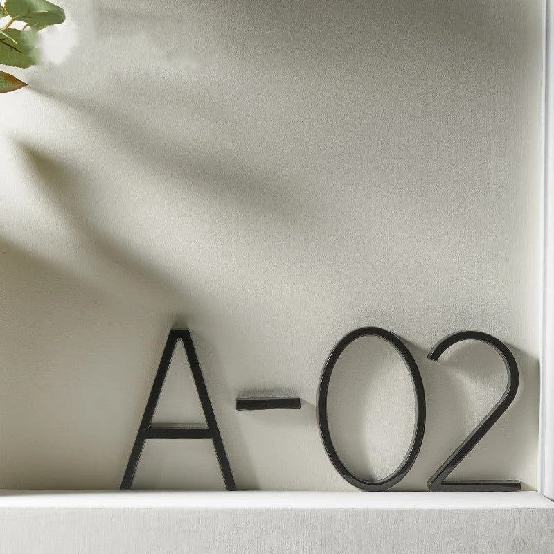 Avelena | Hannah Schwarze Hausnummern