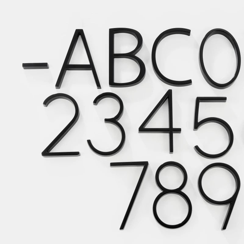 Avelena | Hannah Schwarze Hausnummern