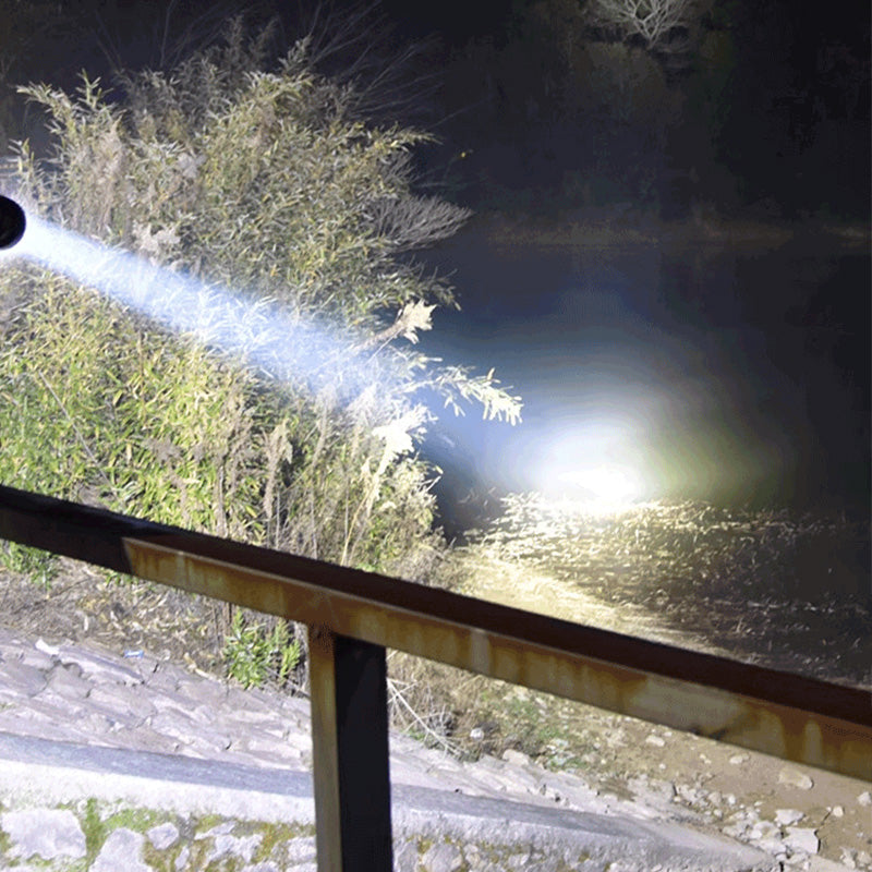 Avelena | Vielseitige LED-Nackenlampe mit einstellbarer Helligkeit