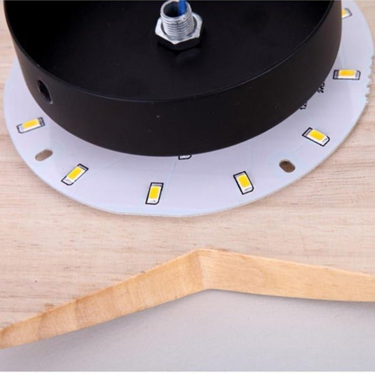 Avelena | SolidStar - Premium Holz Wandbeleuchtung