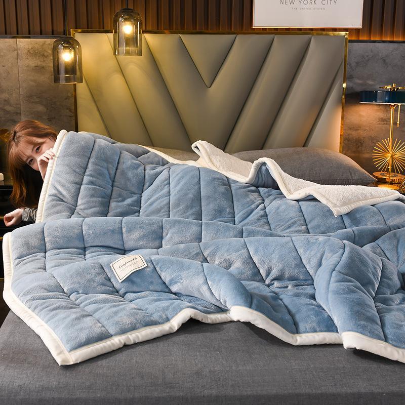 Avelena | WolkeWeich Supreme Kuscheldecke