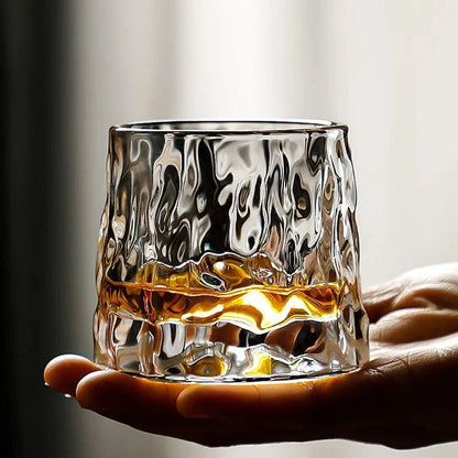 Avelena | Strukturiertes Whiskyglas mit Welleneffekt