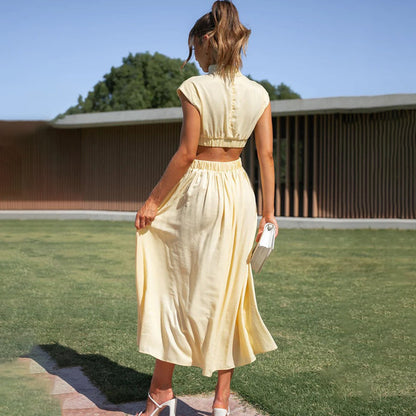 Avelena | Plissiertes Kleid mit Hohem Kragen