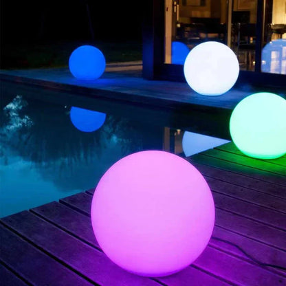 Avelena | Solar wasserdichte Globelicht | Farbwechselnd. Fernbedienung & Ideal für Außenbereich Garten und Patio Dekor