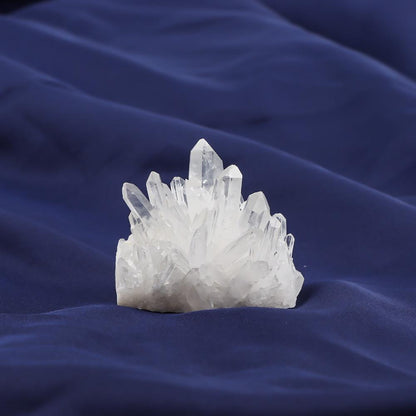 Avelena | Klarer Quarz Rohcluster