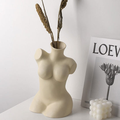 Avelena | Female Form Vase Kollektion