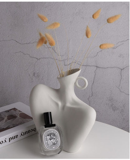 Avelena | Female Form Vase Kollektion