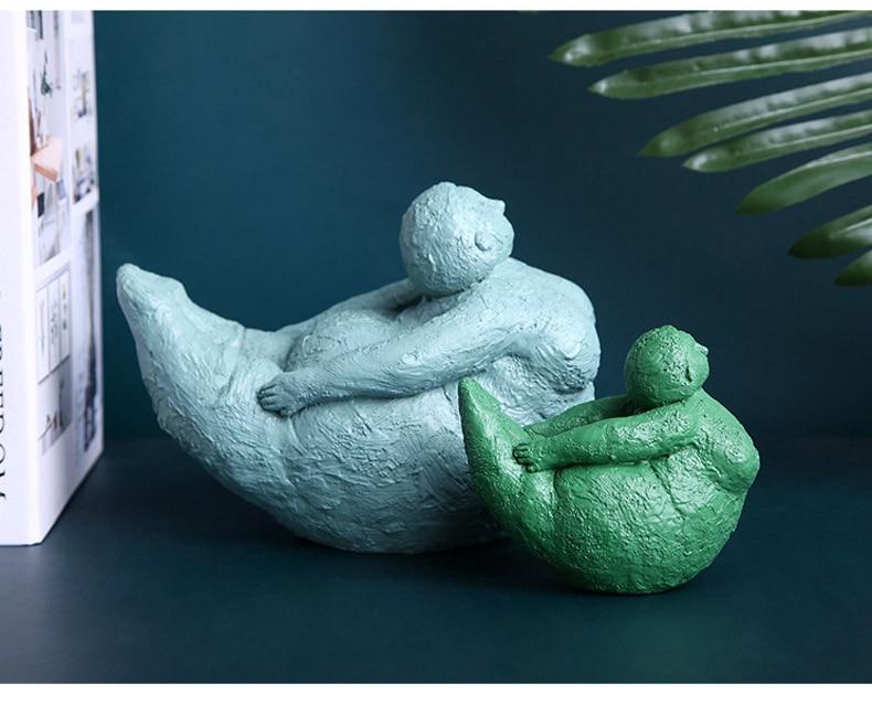 Avelena | Confident Lady Figuren