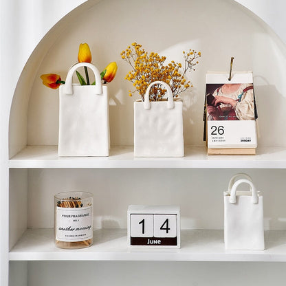 Avelena | Weiße Tasche Porzellan Vase