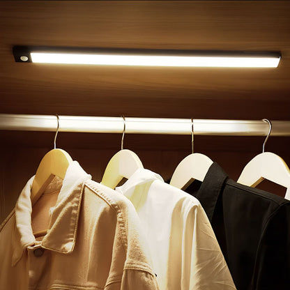 Avelena | Drahtlose Bewegungsmelderlampe - GlowMotion